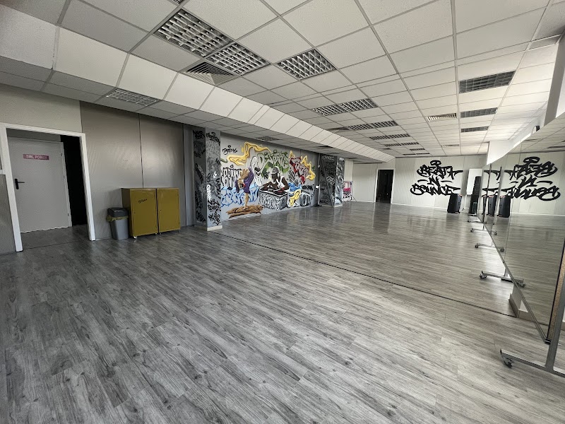 Iskra. Studio tańca