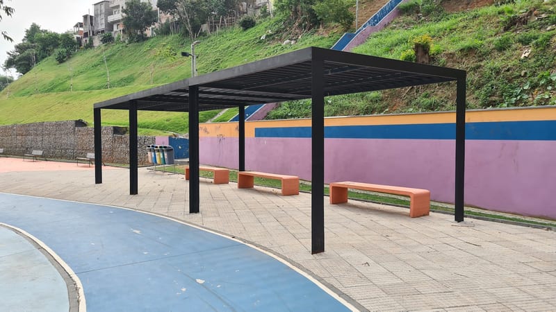 Foto 2 de Parque infantil