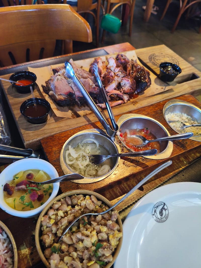 Foto 5 de Rancho Colonial Grill ( Parque Industrial )