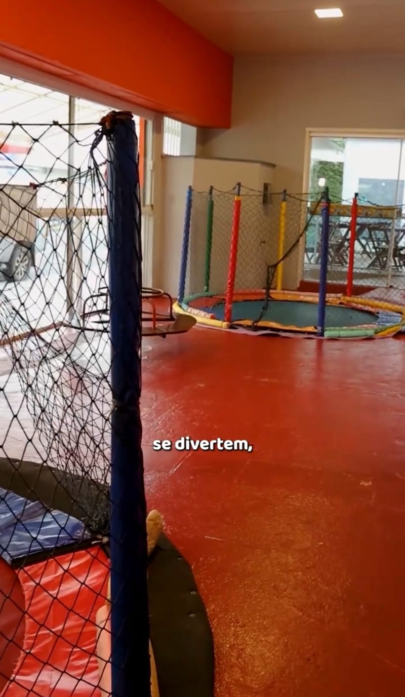 Área kids de 100 Igual Casa de Sucos - Und. Pres. Vargas