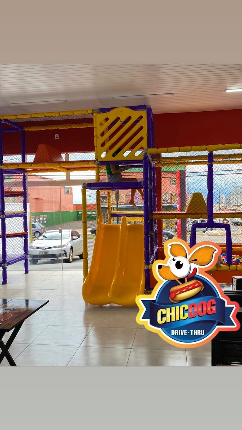 Área kids de Chic dog loja4