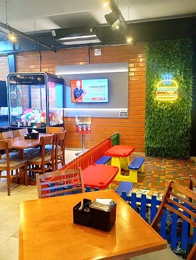 Área kids de Bidusky Lanches