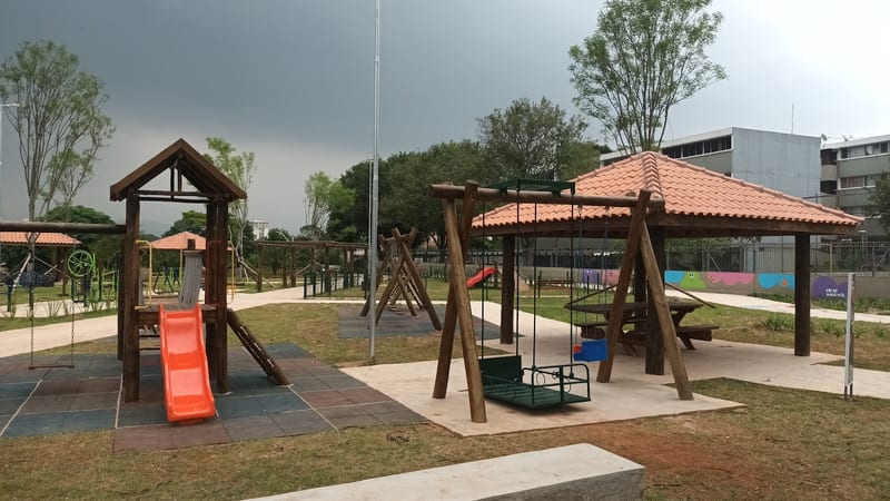 Área kids de Praça Família Jundiaí & Espaço Pet