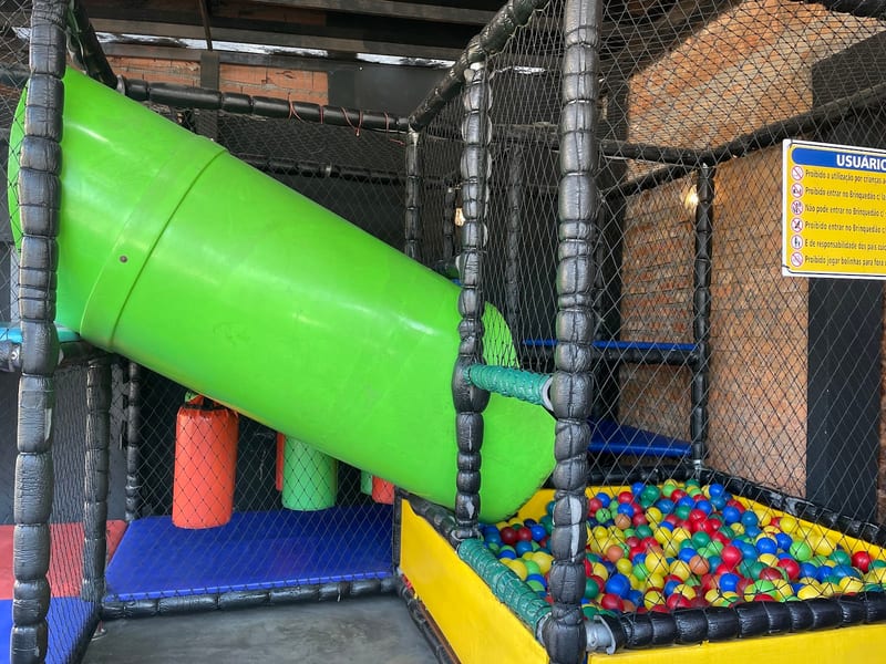Área kids de Projeto Steak House