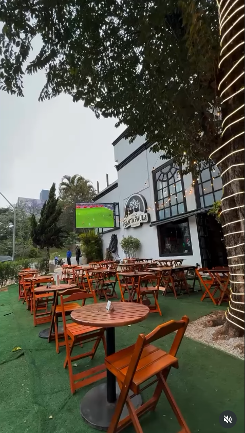 Praça Santa Paula Gastrobar