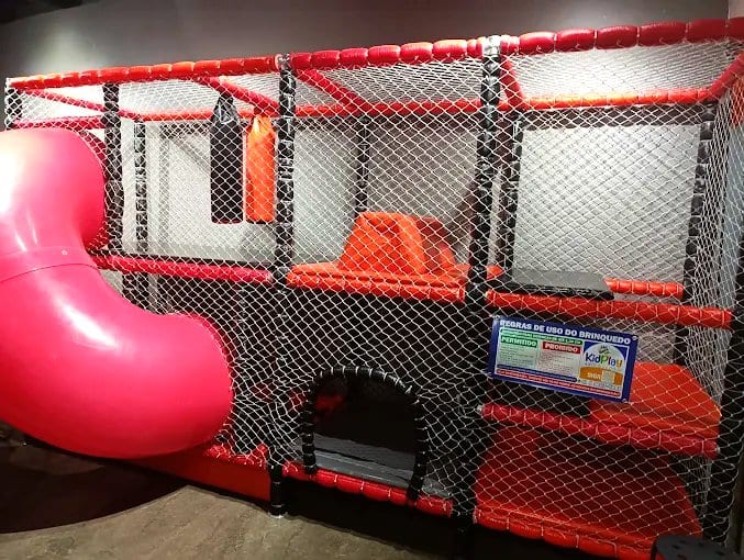 Área kids de Star Sorvetes Itajaí