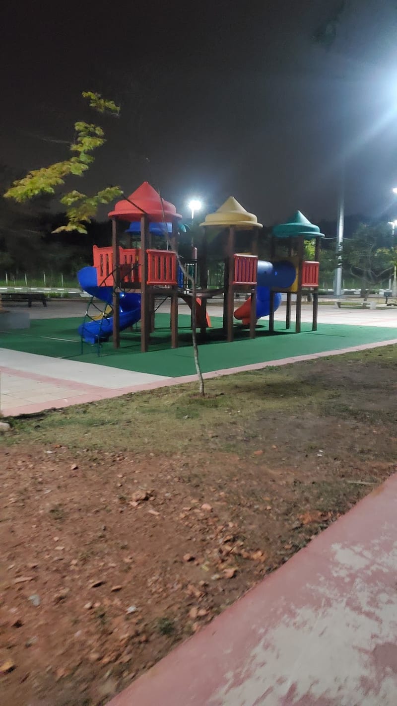 Área kids de Praça Do Audir - João Maciel de Pontes