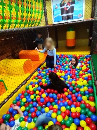 Área kids de Mundo Animal Lanchonete Temática - Comidas e Bebidas em Jundiaí