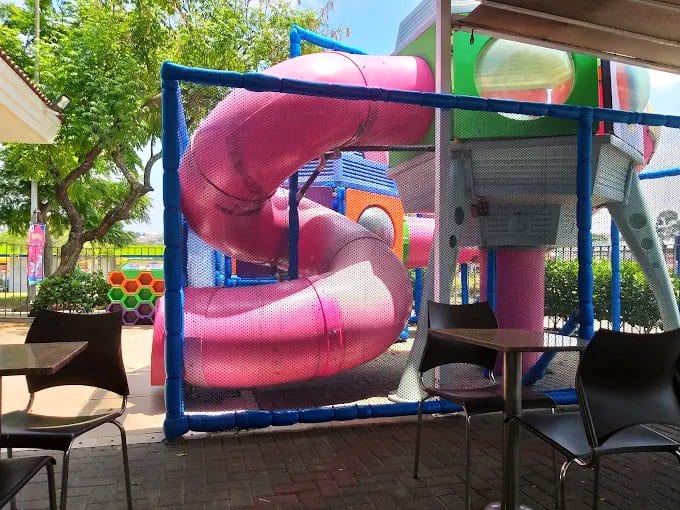Área kids de McDonald's