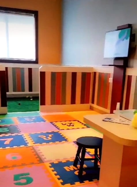 Área kids de Novilho de Prata
