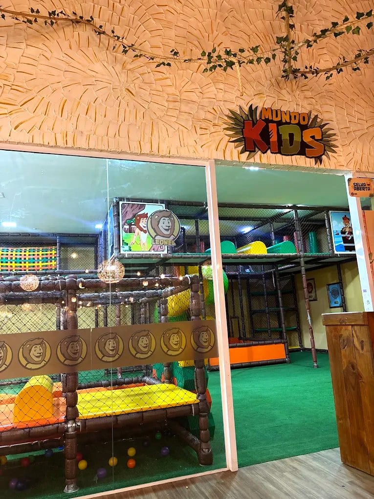 Área kids de Mundo Animal Lanchonete Temática Limeira Shopping