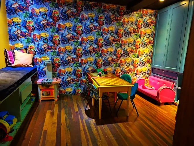 Área kids de 2858 Avenue Bistrô
