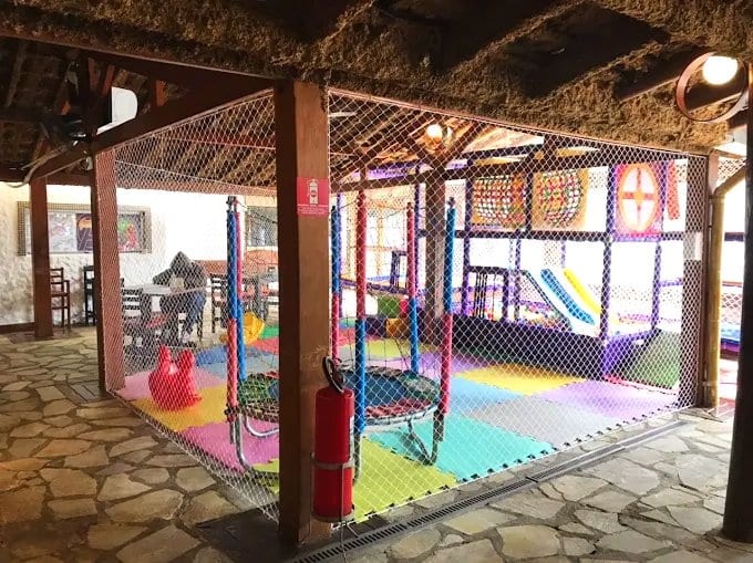 Área kids de Santo Nobre Bar e Restaurante