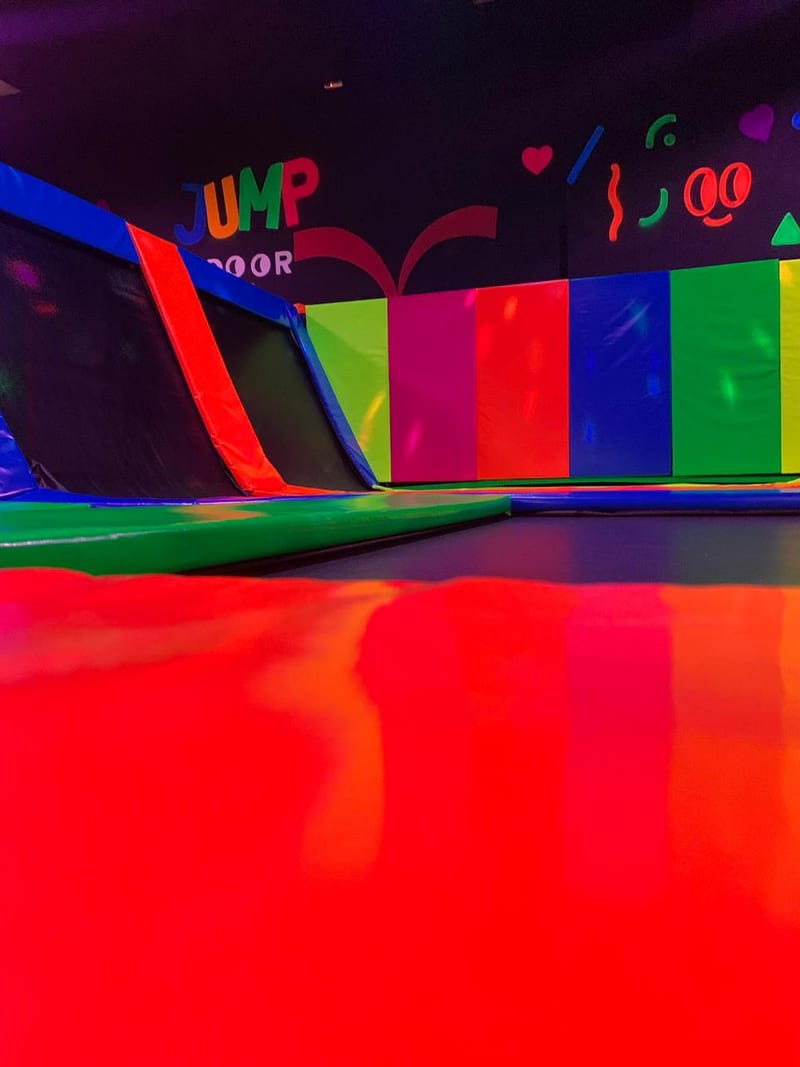 Área kids de JUMP INDOOR PARK - SHOPPING BOUGAINVILLE - GOIÂNIA
