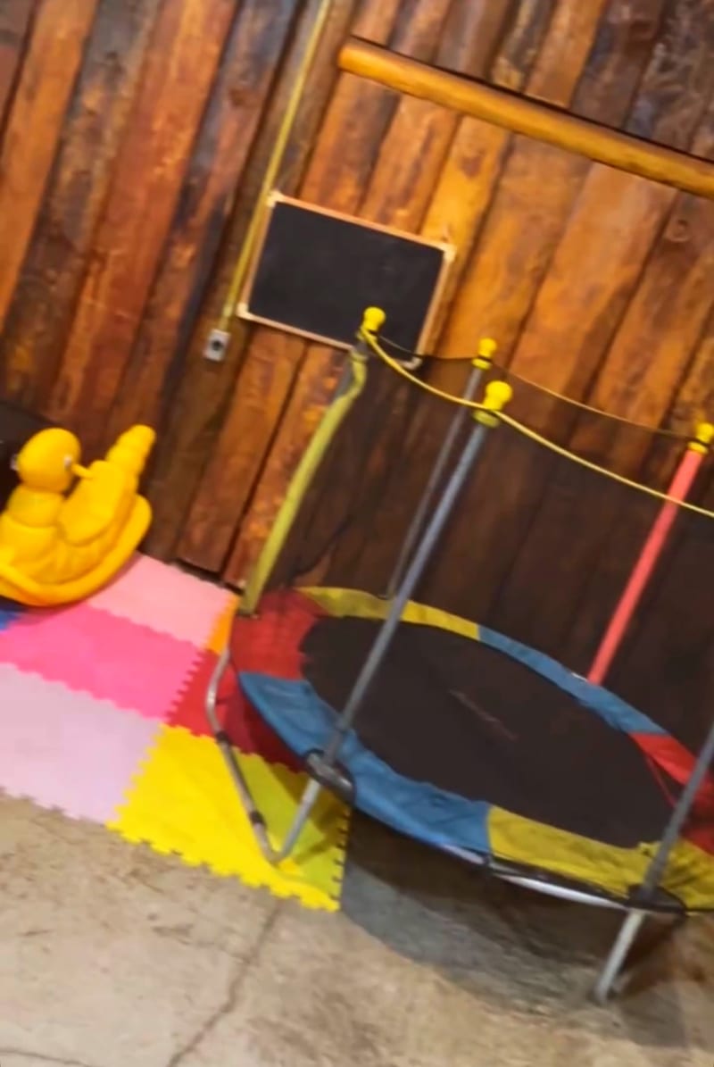 Área kids de Romanato Esfiharia e Pizzaria