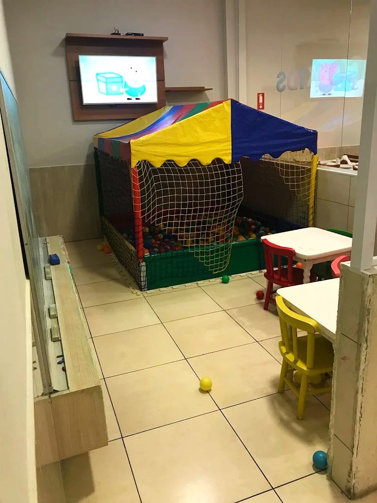 Área kids de Restaurante Via Brasil