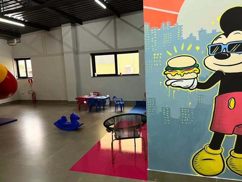 Área kids de Retro House Limeira