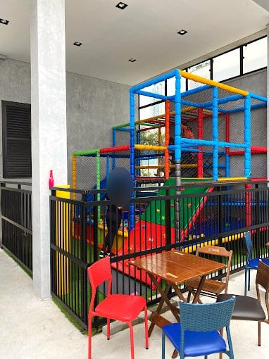 Área kids de Churrascaria Churras BC - Rodízio de Carnes e Eventos