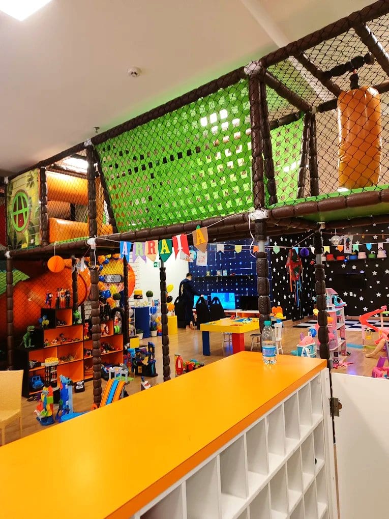 Área kids de Planeta Imaginário Passeio das Águas Shopping | Espaço Infantil e Festa de aniversário em Goiânia