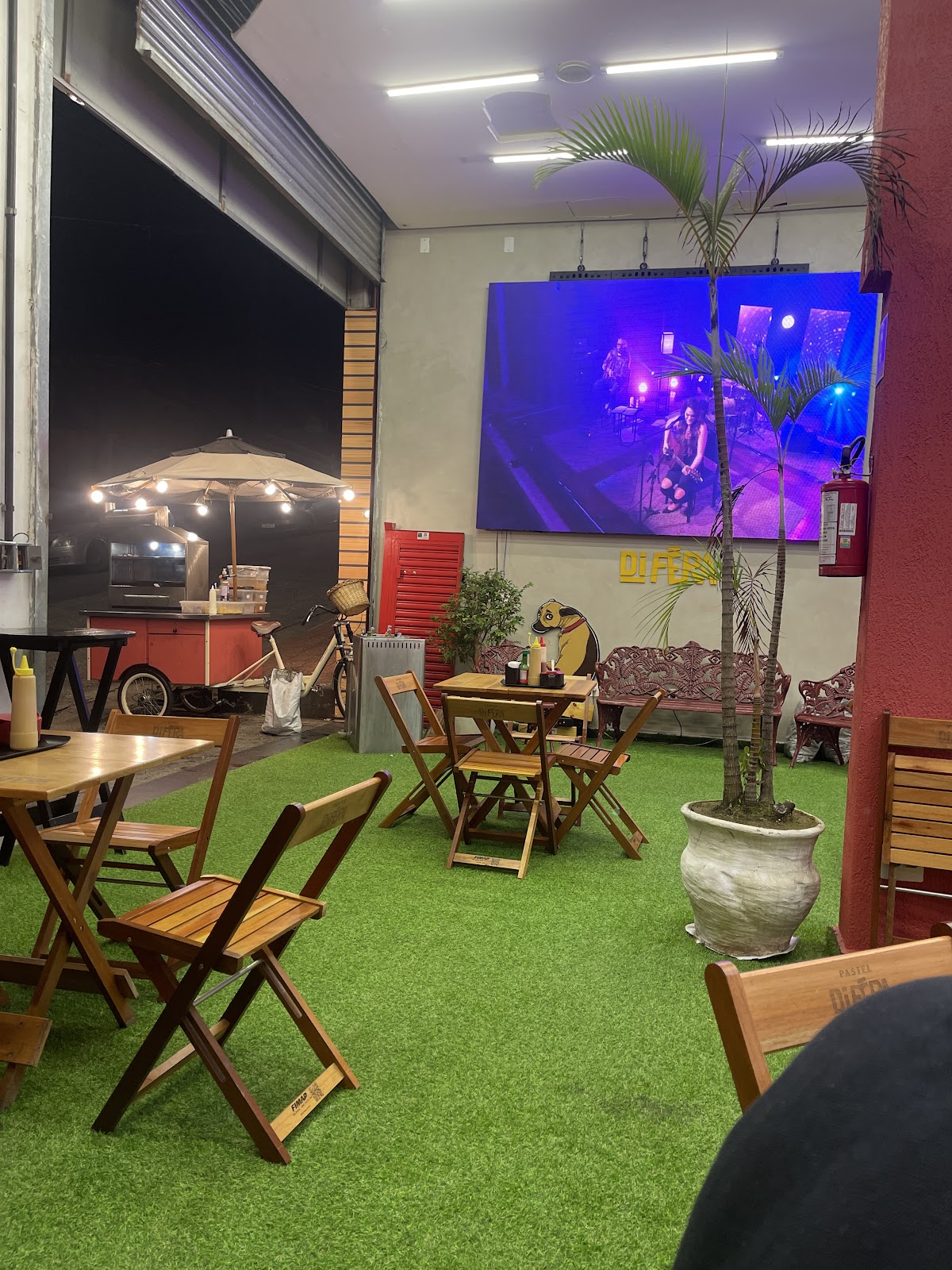 DiFera na Vila