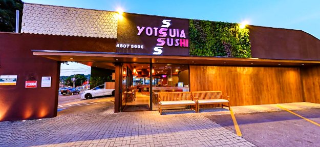 Yotsuia Sushi