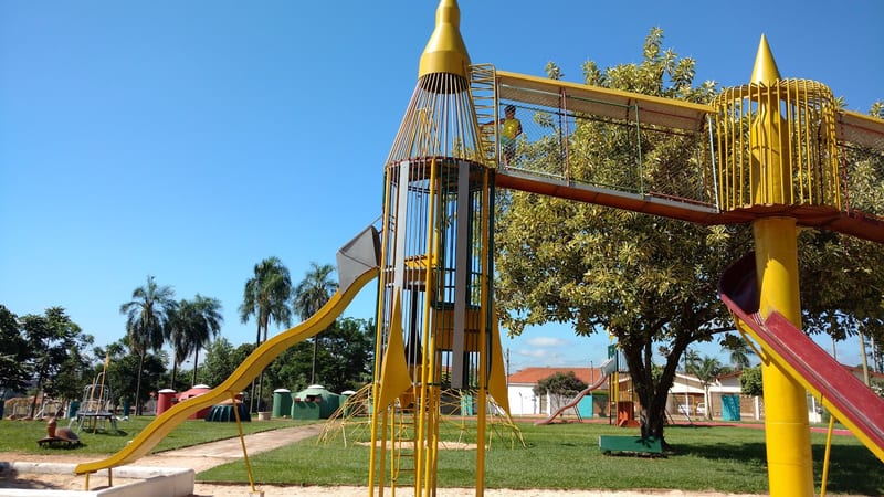 Área kids de Parquinho do Panambi