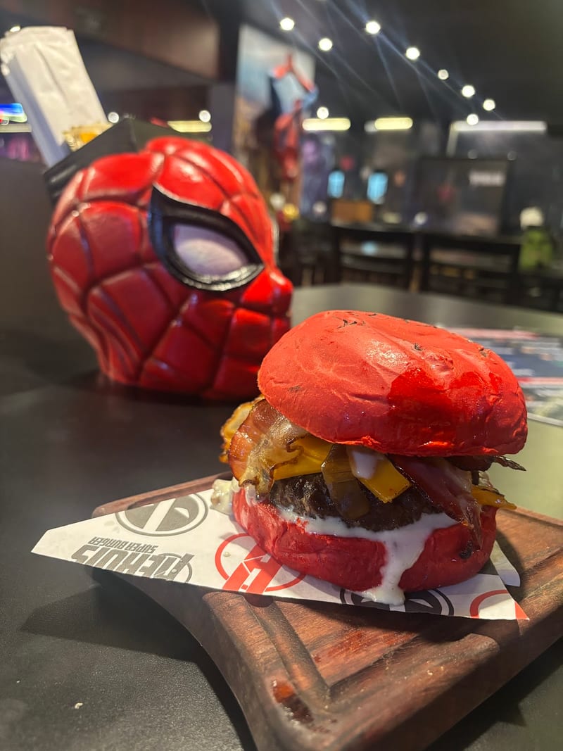 Foto 3 de Heróis Burger Goiânia
