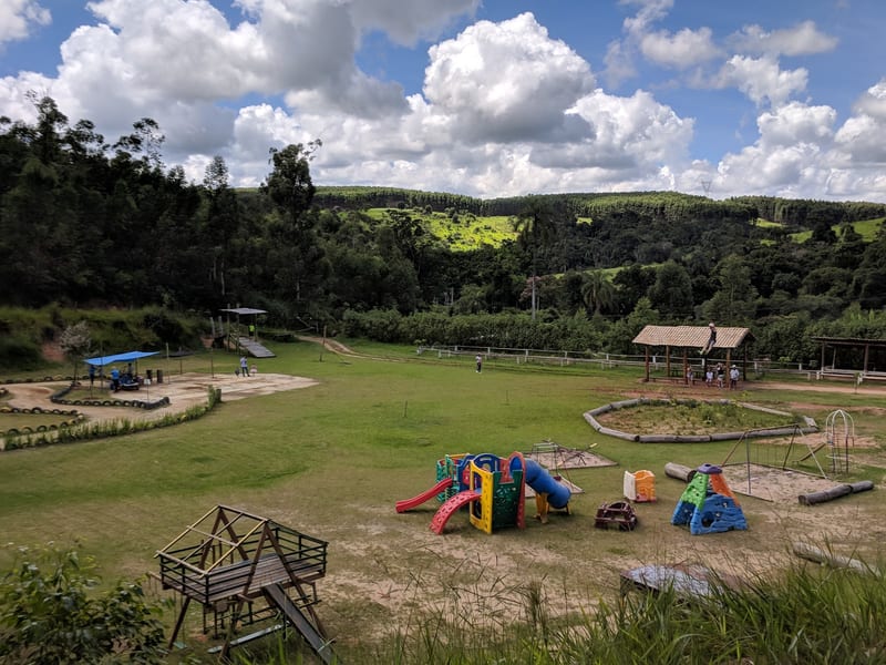 Área kids de Fazenda Floresta