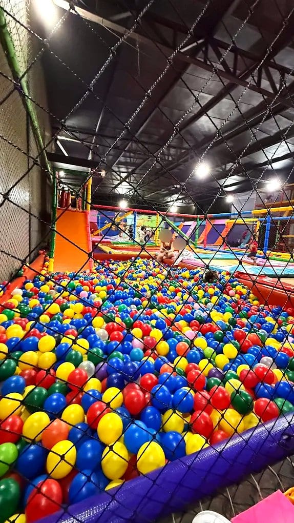 Área kids de Rafa's Food Park (Goiânia)