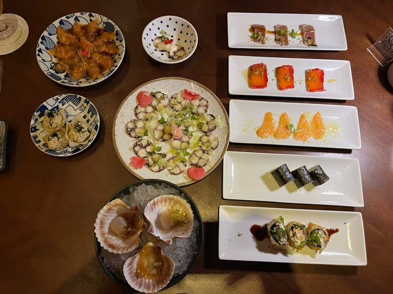 Foto 5 de OUE Sushi Alphaville