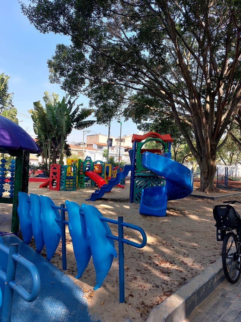 Área kids de Parquinho da Praça dos Imigrantes