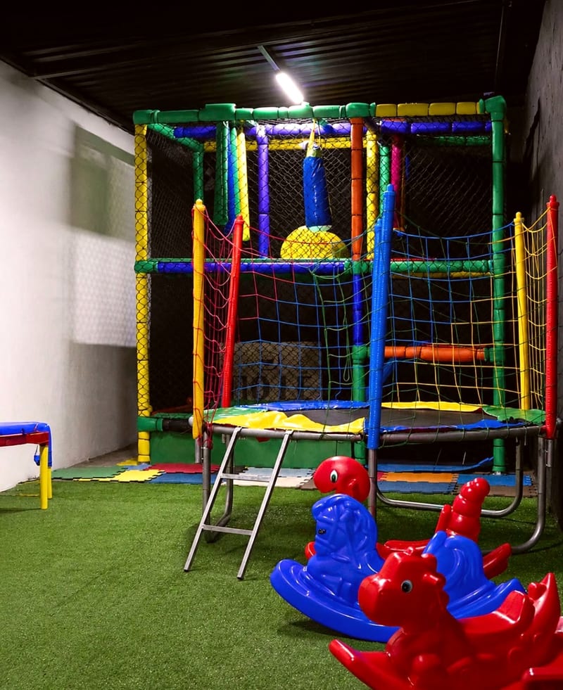 Área kids de Tio Lê Batataria