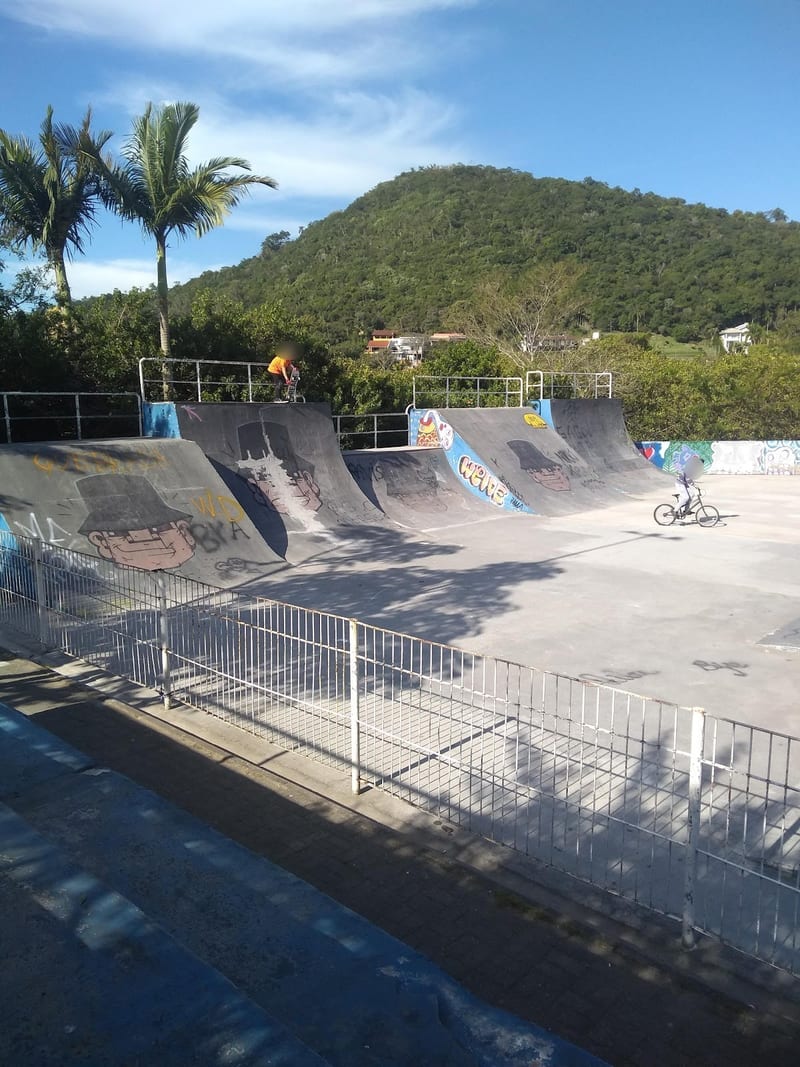 Área kids de Praça Genésio Miranda Lins