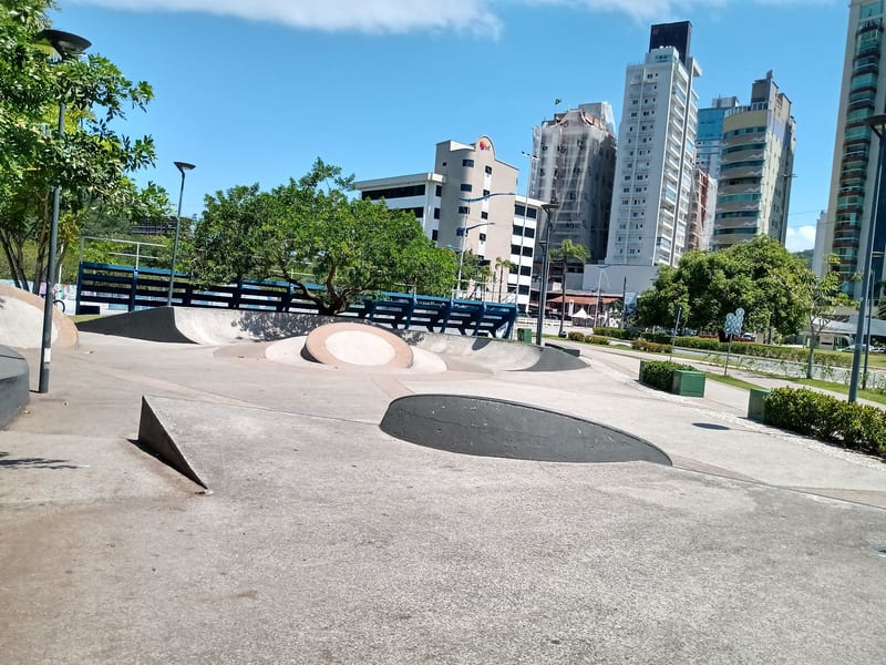 Foto 2 de Praça Genésio Miranda Lins