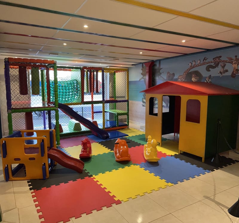 Área kids de Dina's Restaurante e Pizzaria