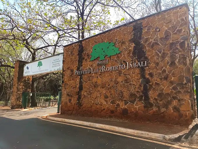 Parque Prefeito Luiz Roberto Jábali (Parque Curupira)