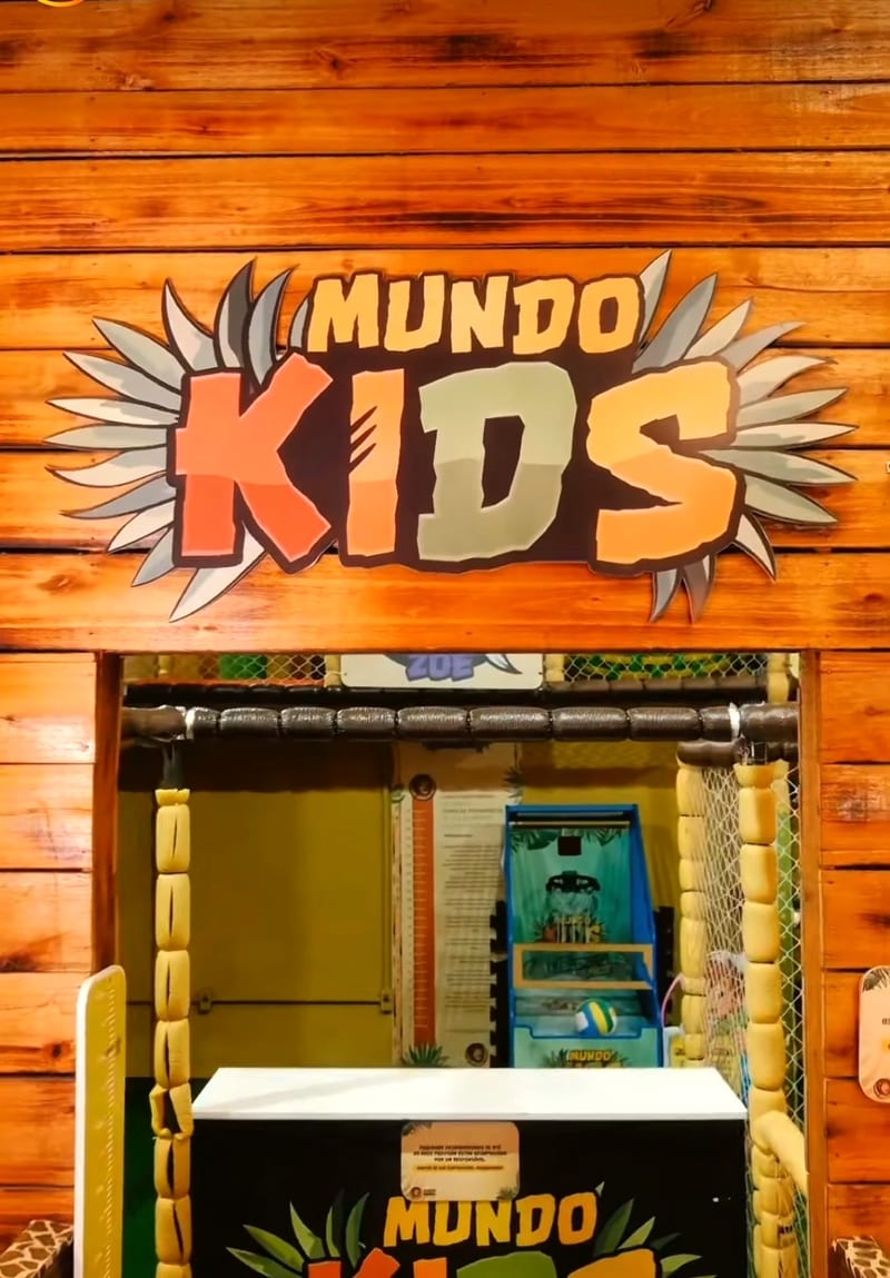 Área kids de Mundo Animal Lanchonete Temática