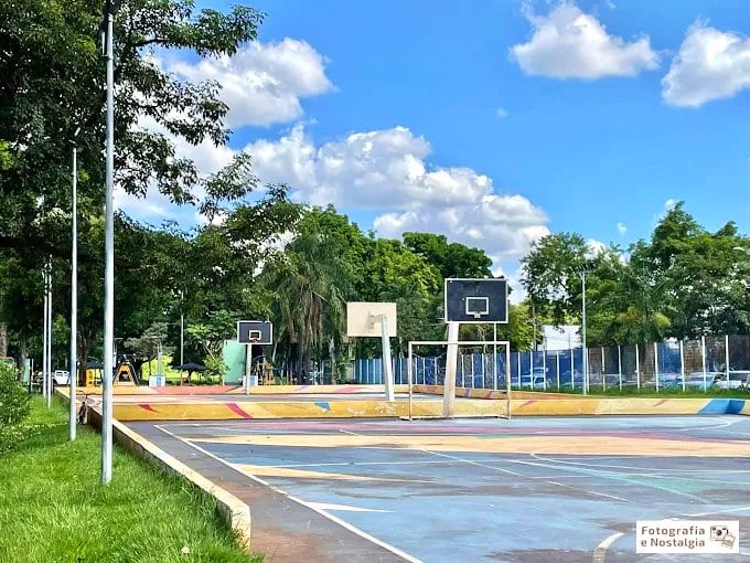Área kids de Parque Ecológico Maurílio Biagi