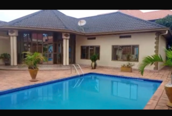 5-Bedroom House in Kanombe, Kicukiro for Sale