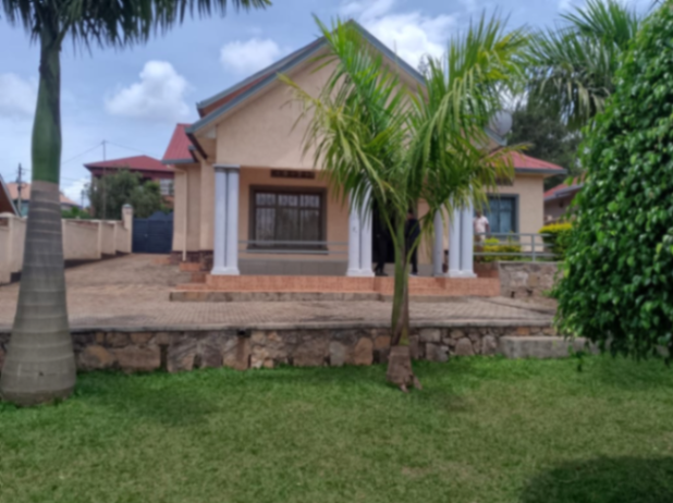 House in Kagarama, Kicukiro for Sale