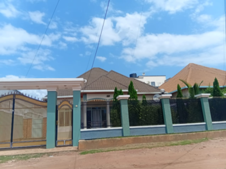 4-Bedroom House in Kanombe, Kicukiro for Sale