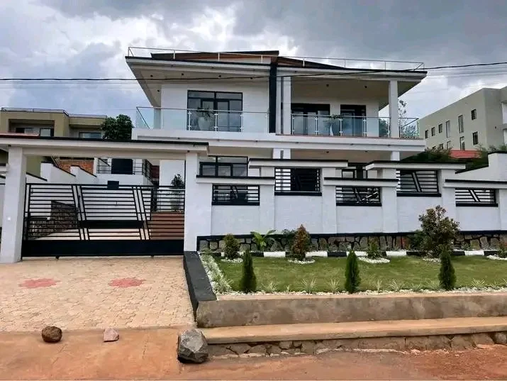 5-Bedroom House in Kimironko, Gasabo for Sale