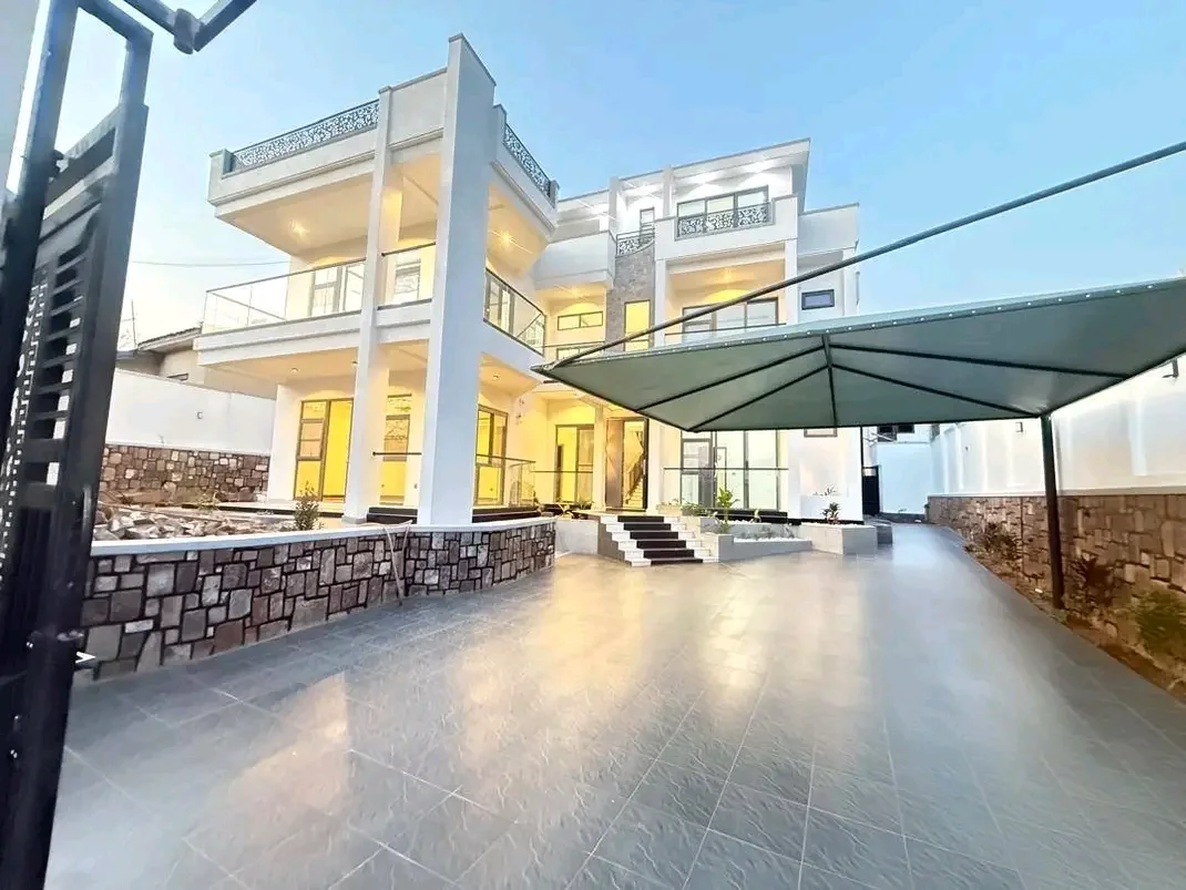 7-Bedroom House in Kigali, Nyarugenge for Sale