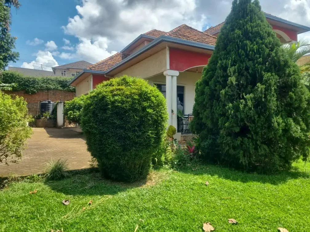 4-Bedroom House in Gikondo, Kicukiro for Sale