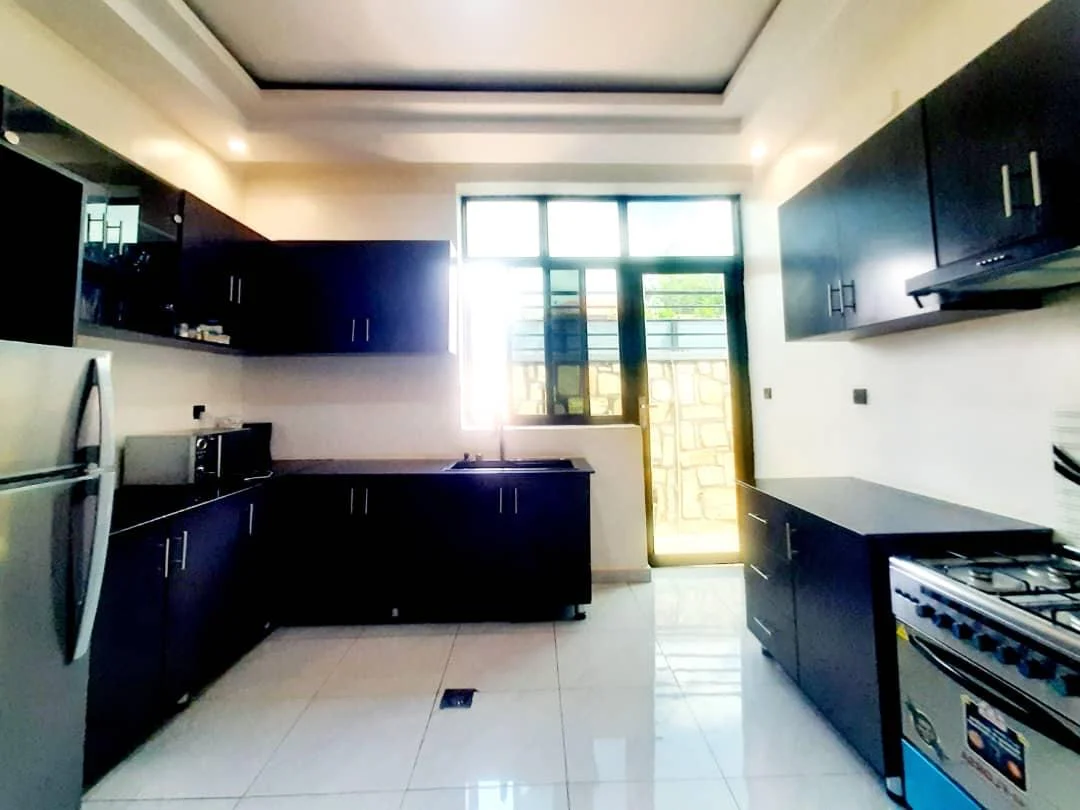 5-Bedroom House in Kanombe, Kicukiro for Sale