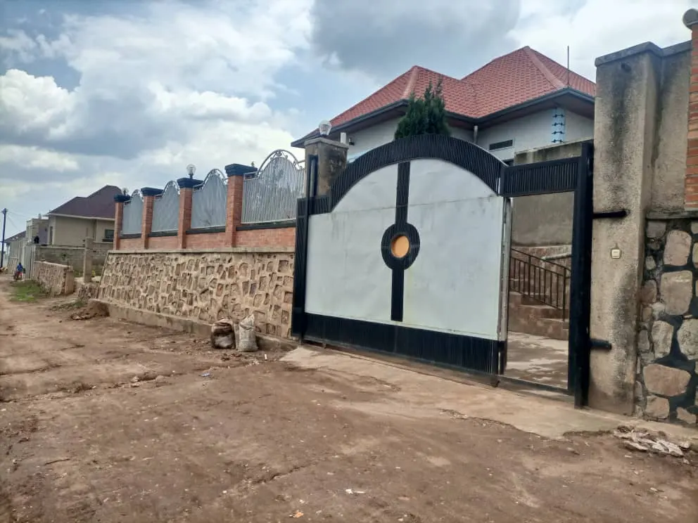House in Gatsata, Gasabo for Sale