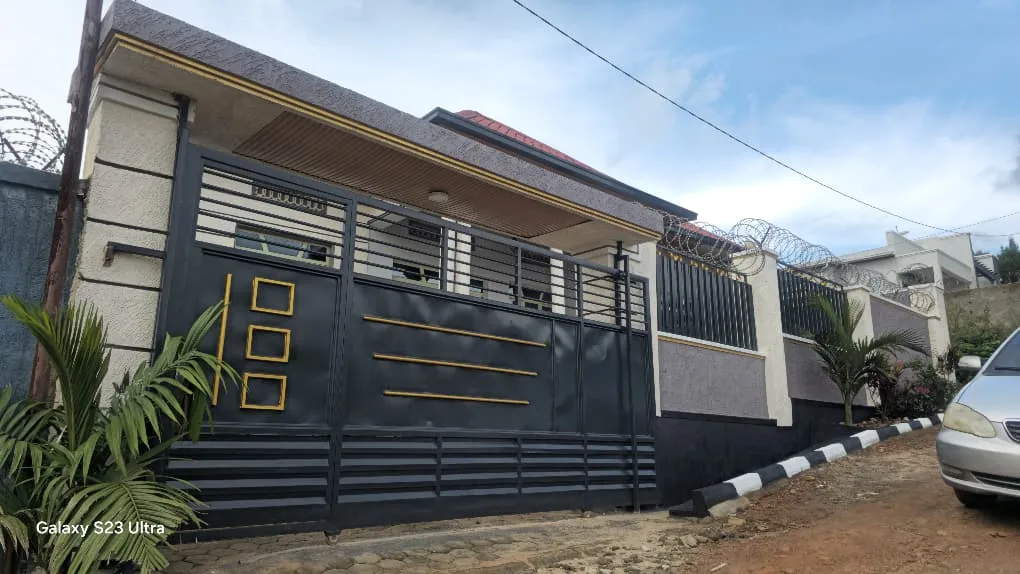4-Bedroom House in Runda, Kamonyi for Sale