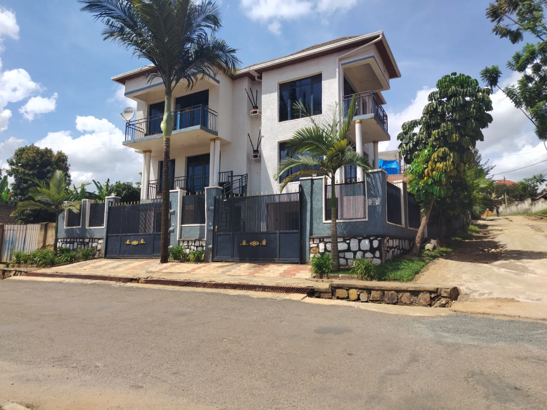 8-Bedroom House in Kimironko, Gasabo for Sale