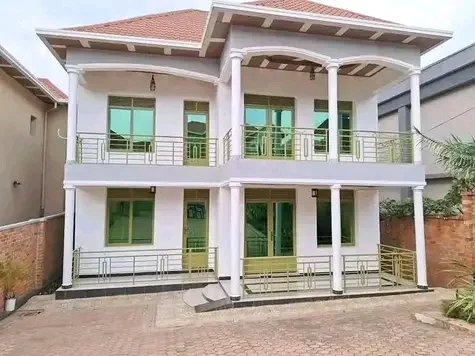 5-Bedroom House in Kinyinya, Gasabo for Sale