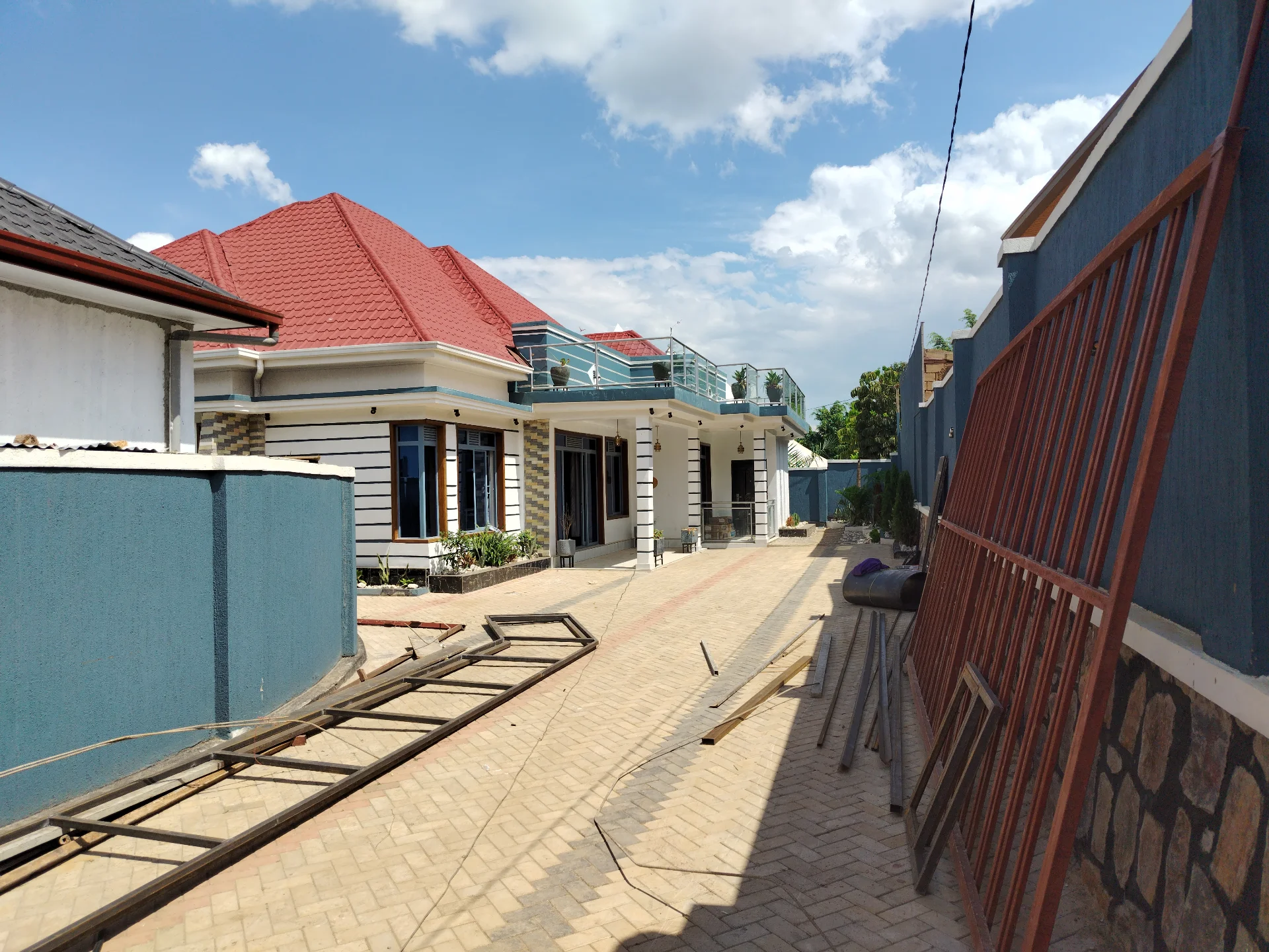 7-Bedroom House in Kanombe, Kicukiro for Sale